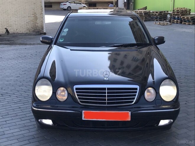 Mercedes E 240 1999, 315,667 km - 2.4 l - Bakı