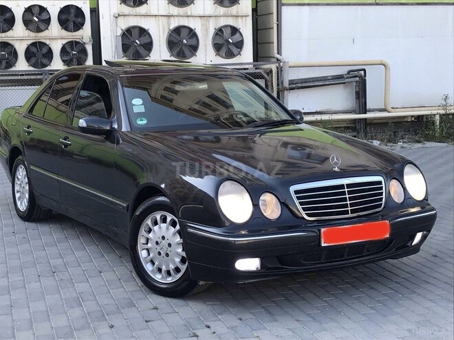 Mercedes E 240 1999, 315,667 km - 2.4 l - Bakı