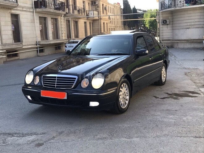Mercedes E 240 1999, 315,667 km - 2.4 l - Bakı