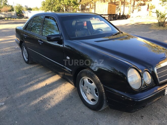 Mercedes E 300 1997, 300,000 km - 3.0 л - Mingəçevir