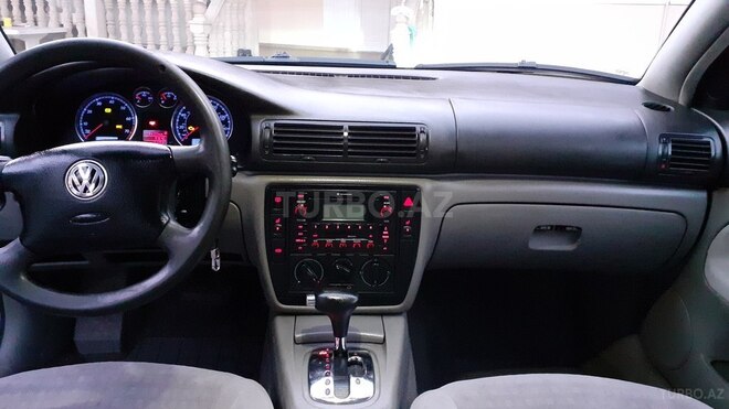 Volkswagen Passat 2002, 291,000 km - 1.8 л - Gəncə