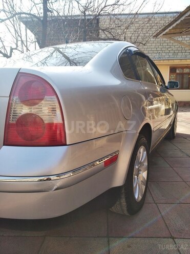 Volkswagen Passat 2002, 291,000 km - 1.8 л - Gəncə
