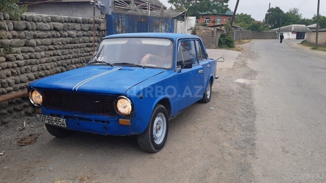 LADA (VAZ) 21011 1973, 85,000 km - 0.2 l - Astara