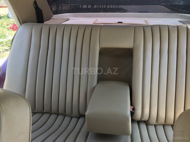 Mercedes E 200 1987, 261,230 km - 2.0 l - Bakı