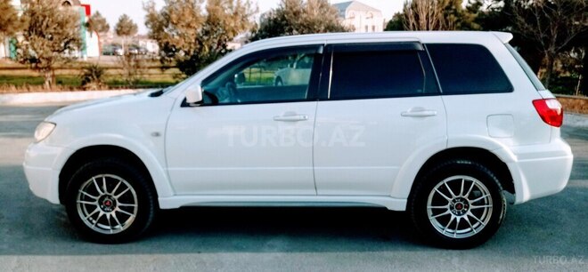 Mitsubishi Airtrek 2005, 216,000 km - 2.4 л - Bakı