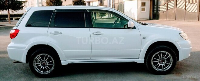 Mitsubishi Airtrek 2005, 216,000 km - 2.4 л - Bakı