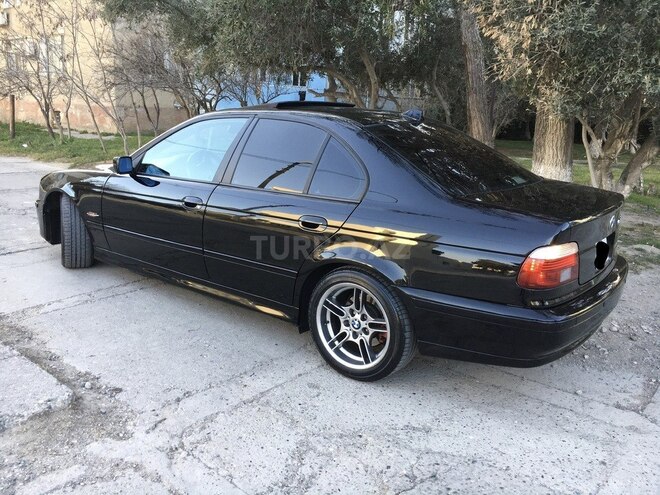 BMW 525 2002, 230,000 km - 2.5 l - Sumqayıt