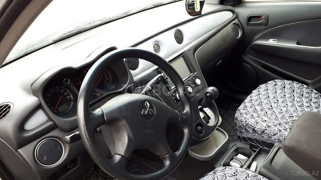 Mitsubishi Airtrek 2004, 215,000 km - 2.0 l - Bakı
