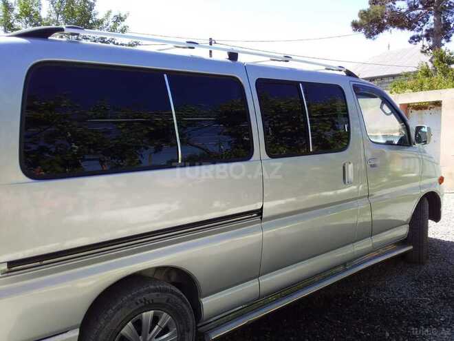 Toyota HiAce 2002, 380,000 km - 2.5 l - Sumqayıt