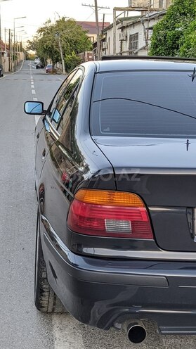BMW 525 2000, 300,000 km - 2.5 l - Bakı