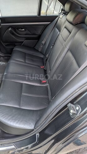 BMW 525 2000, 300,000 km - 2.5 l - Bakı