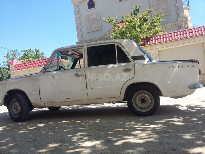 LADA (VAZ) 2101 1979, 1,500,000 km - 1.6 л - Şamaxı