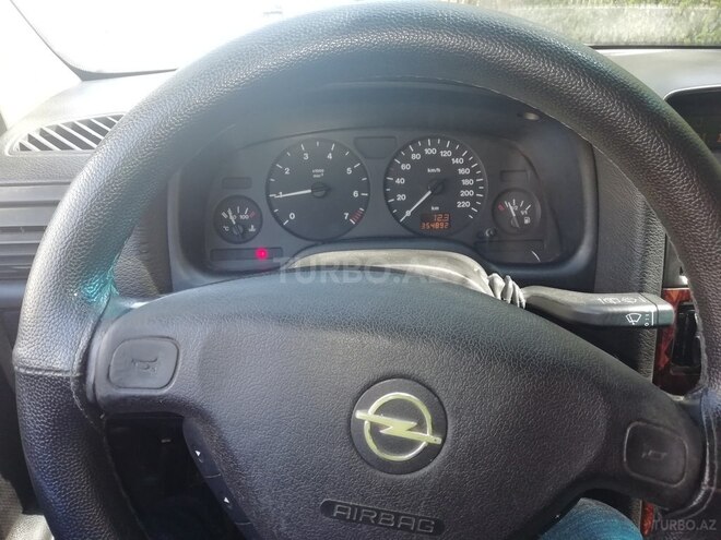 Opel Astra 1999, 250,000 km - 2.0 л - Bakı