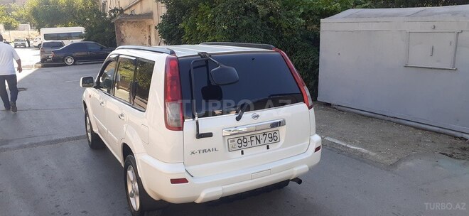 Nissan X-Trail 2001, 277,038 km - 2.0 l - Bakı