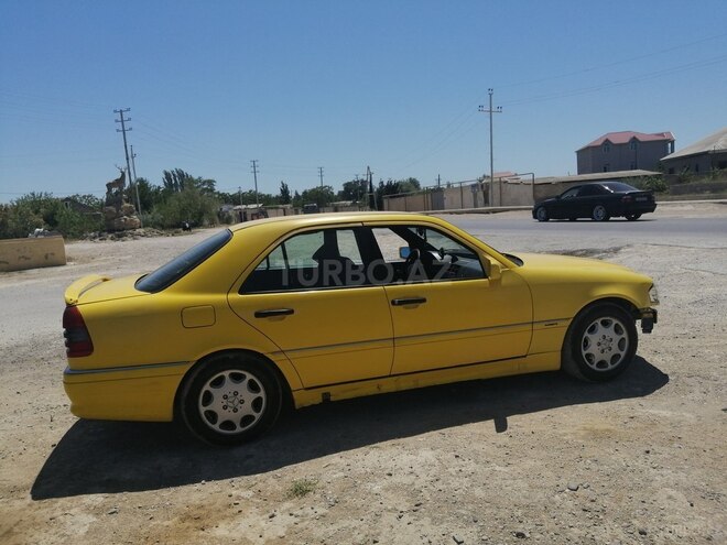 Mercedes C 200 1995, 531,798 km - 2.0 l - Bakı