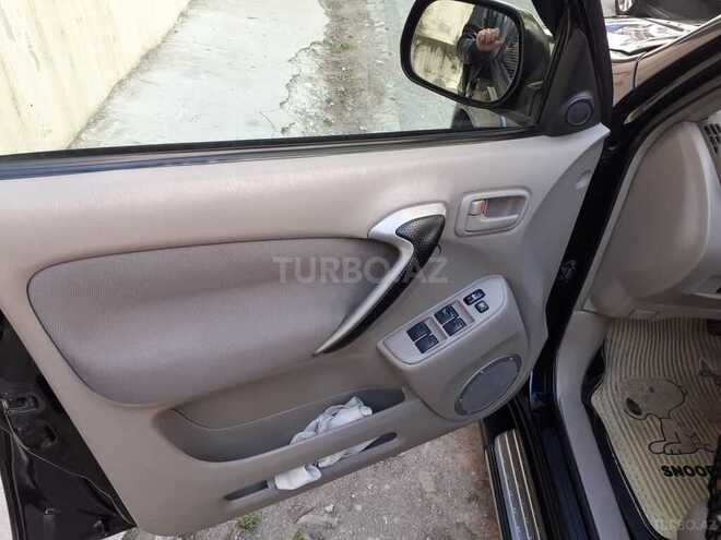 Toyota RAV4 2002, 178,000 km - 2.0 l - Bakı