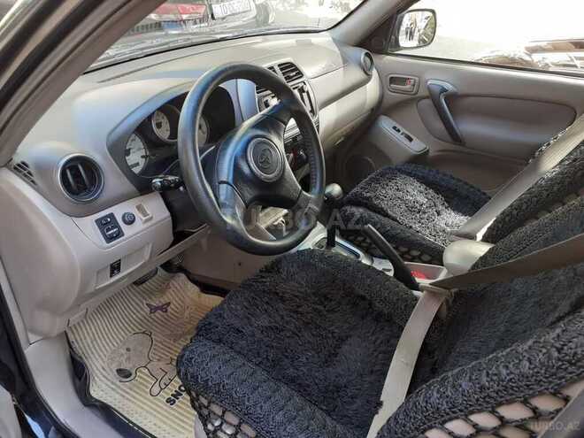 Toyota RAV4 2002, 178,000 km - 2.0 l - Bakı
