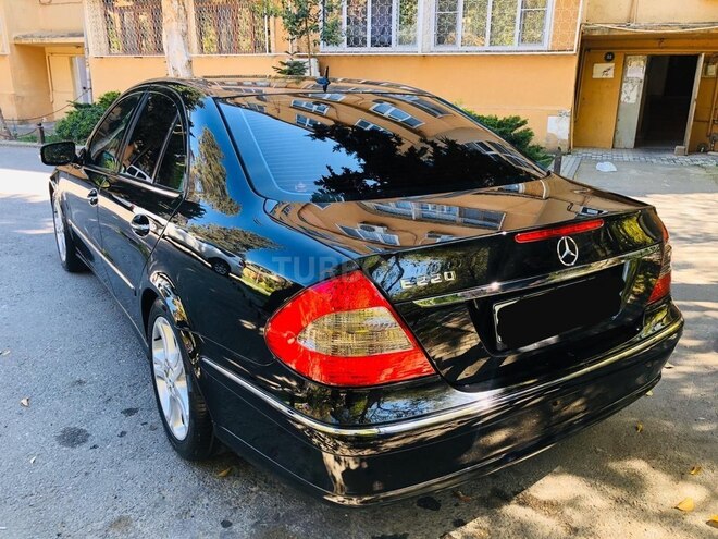 Mercedes E 220 2007, 210,000 km - 2.2 л - Bakı