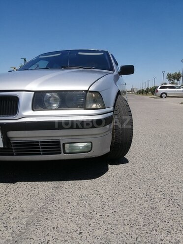 BMW 316 1993, 350,000 km - 1.6 l - Bakı