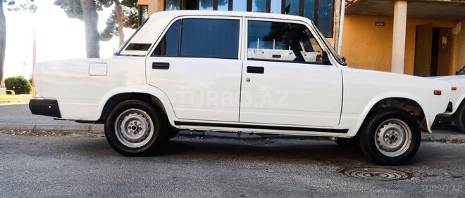 LADA (VAZ) 2107 2007, 333,000 km - 1.6 л - Bakı