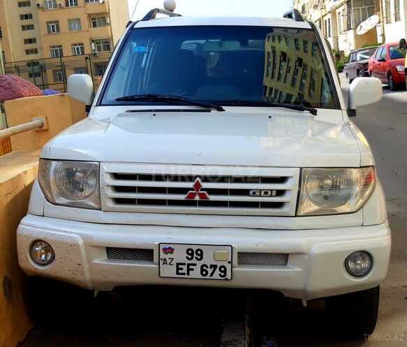 Mitsubishi Pajero io 1999, 230,000 km - 1.8 l - Bakı