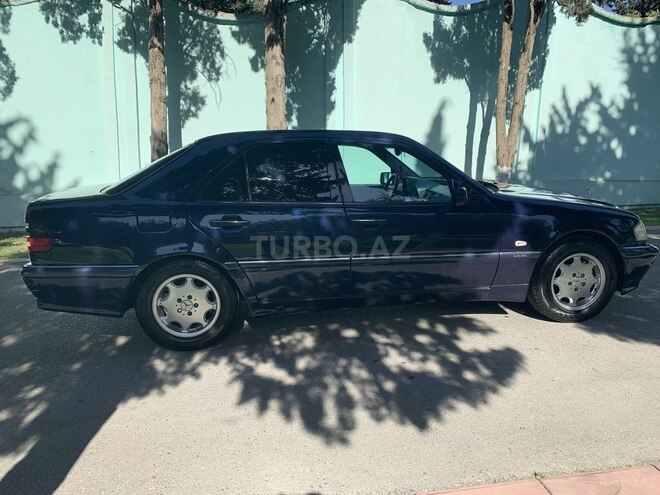 Mercedes C 240 1998, 267,000 km - 2.4 l - Bakı