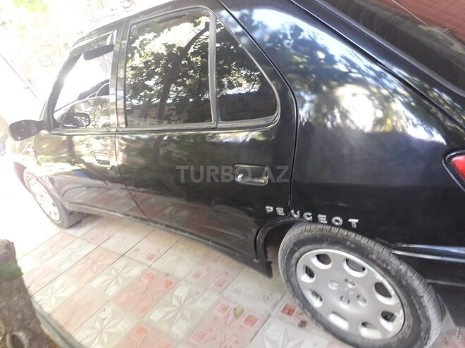 Peugeot  1996, 500,000 km - 1.4 l - Bakı
