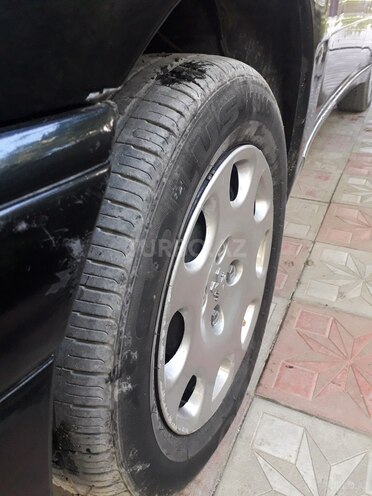 Peugeot  1996, 500,000 km - 1.4 l - Bakı