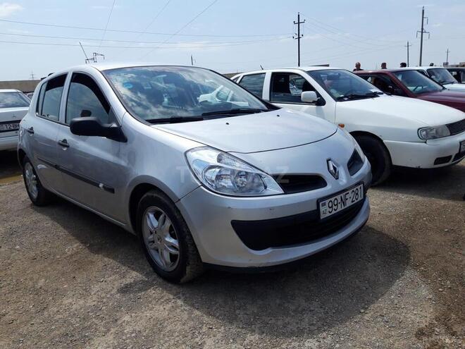 Renault Clio 2007, 300,000 km - 1.5 l - Beyləqan