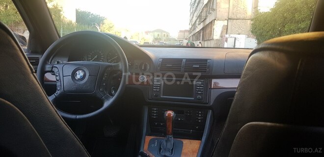 BMW 525 2001, 320,000 km - 2.5 l - Bakı