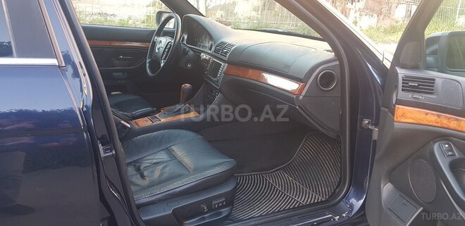 BMW 525 2001, 320,000 km - 2.5 l - Bakı