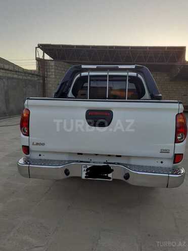 Mitsubishi L200 2014, 170,459 km - 2.5 л - Bakı