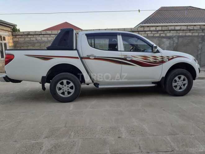 Mitsubishi L200 2014, 170,459 km - 2.5 л - Bakı