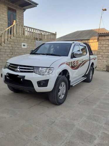 Mitsubishi L200 2014, 170,459 km - 2.5 л - Bakı