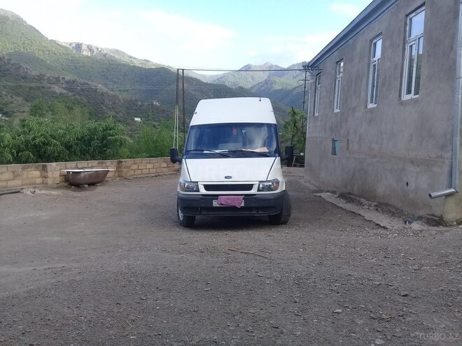 Ford Transit 2003, 11,239 km - 2.5 l - Tovuz