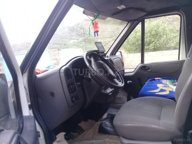 Ford Transit 2003, 11,239 km - 2.5 l - Tovuz