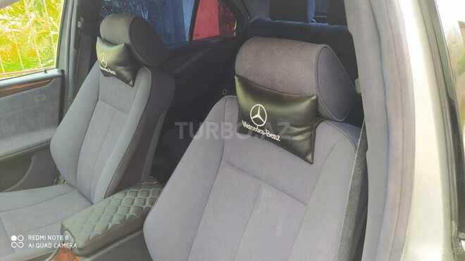 Mercedes E 220 2000, 360,000 km - 0.2 l - Masallı