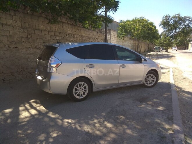 Toyota Prius V 2014, 100,000 km - 1.8 l - Bakı
