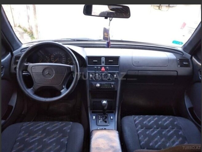 Mercedes C 220 1999, 312,000 km - 2.2 l - Bakı