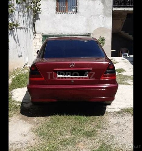 Mercedes C 220 1999, 312,000 km - 2.2 l - Bakı