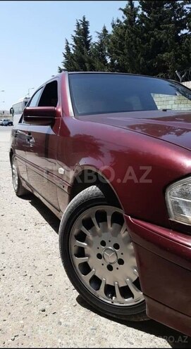 Mercedes C 220 1999, 312,000 km - 2.2 l - Bakı