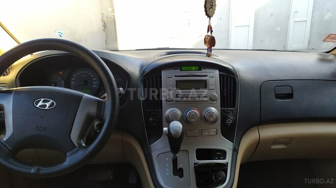 Hyundai H-1 2013, 327,450 km - 2.5 l - Bakı