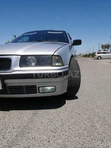 BMW 316 1993, 355,000 km - 1.6 l - Bakı