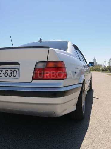 BMW 316 1993, 355,000 km - 1.6 l - Bakı