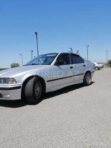BMW 316 1993, 355,000 km - 1.6 l - Bakı