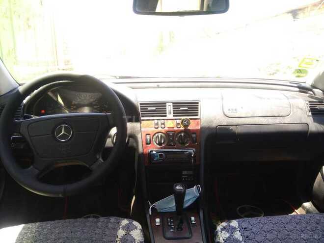 Mercedes C 220 2000, 394,000 km - 2.2 л - Bakı