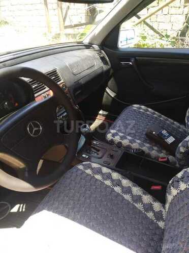 Mercedes C 220 2000, 394,000 km - 2.2 л - Bakı