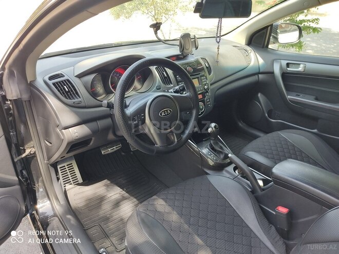 Kia Cerato Koup 2011, 86,300 km - 1.6 l - Bakı