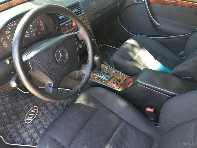 Mercedes C 220 1998, 230,000 km - 2.2 л - Bakı