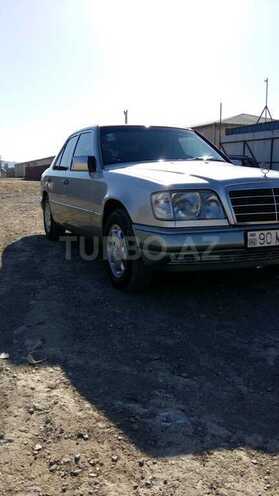 Mercedes E 220 1994, 385,000 km - 2.2 l - Bakı
